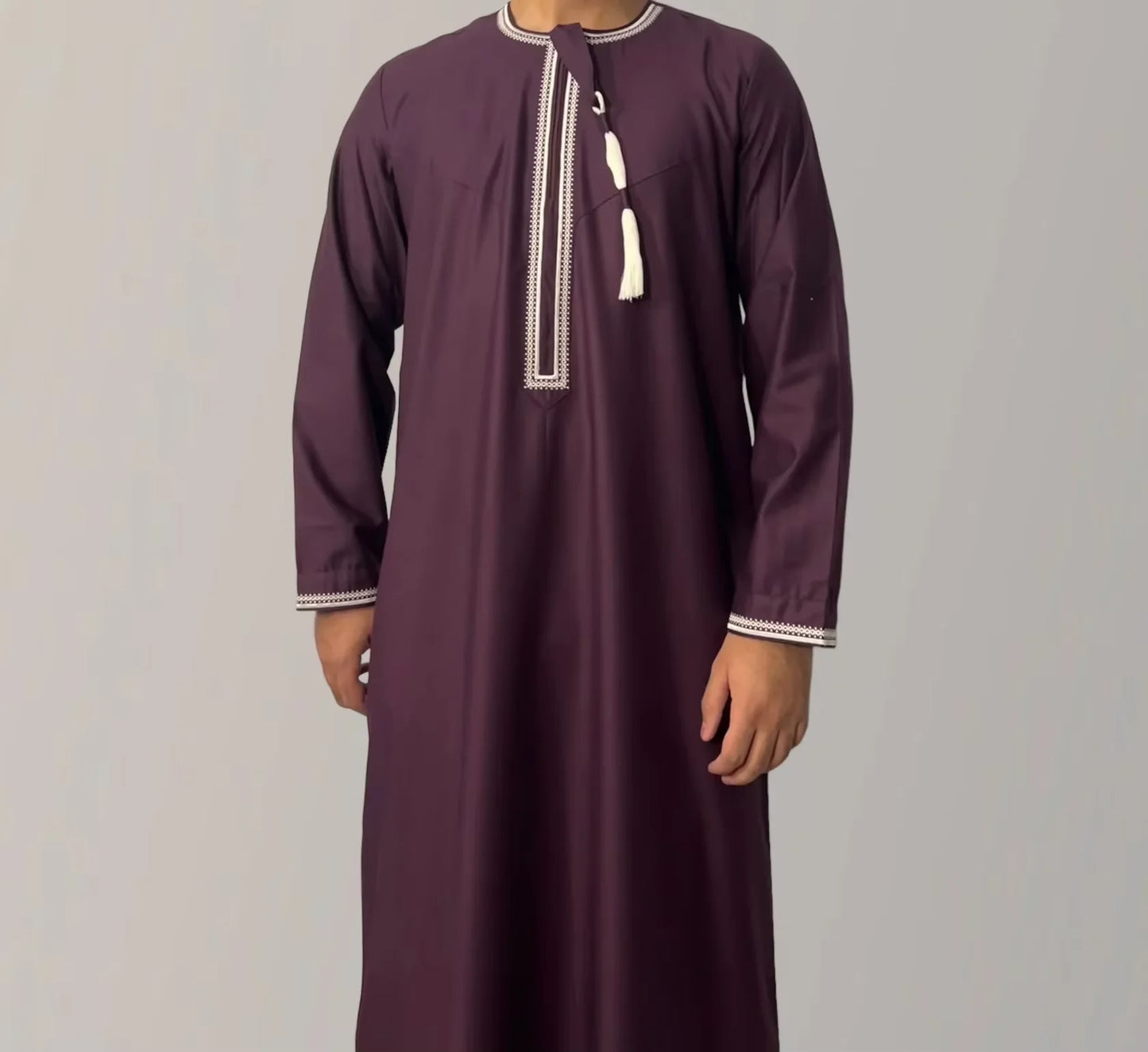 Premium Embroidery Men Thobe with Tassel Saudi Style Arabic Robe Islamic Clothing for Men Traditional Omani Kandura Jalabiya