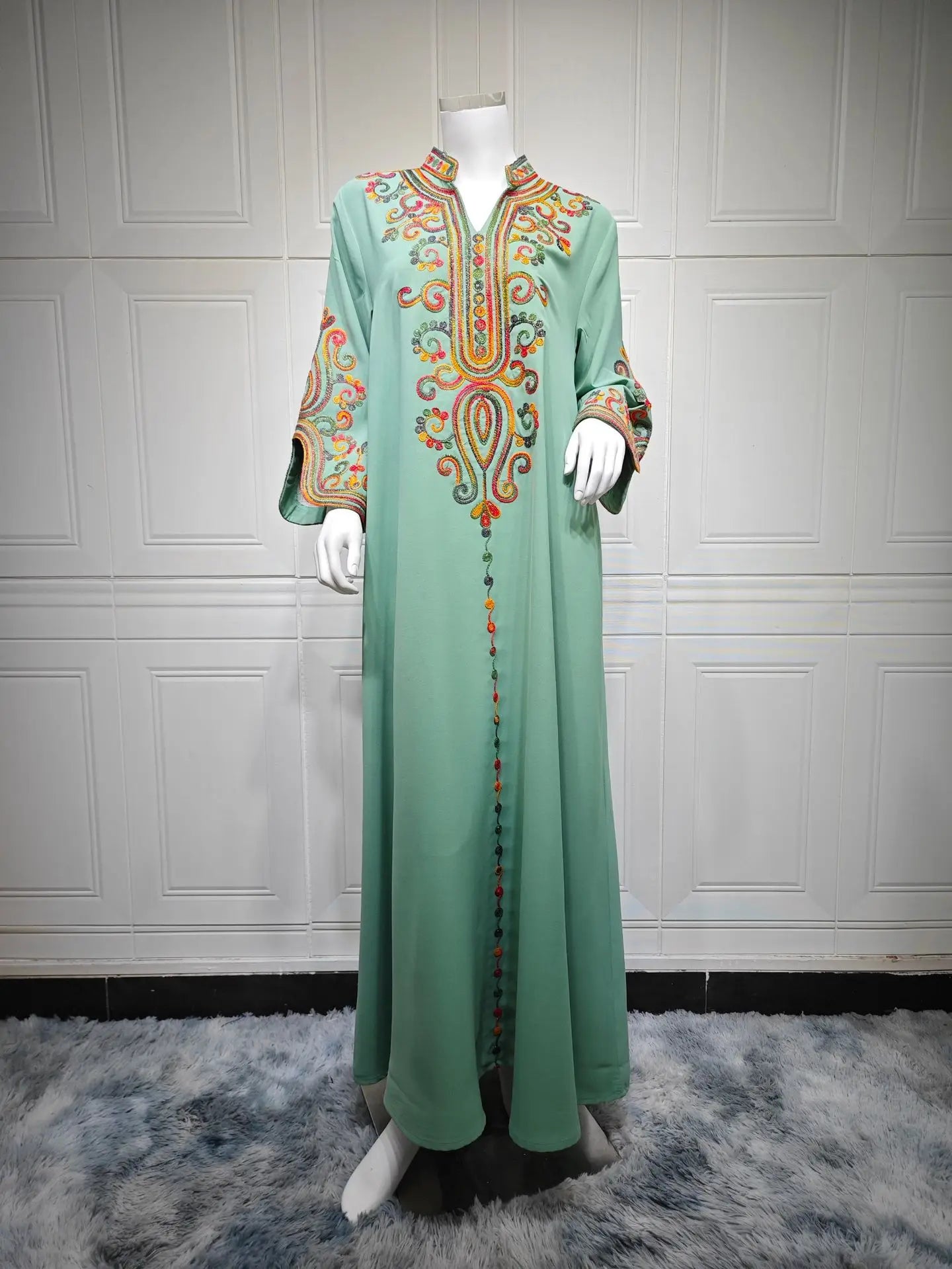 Ramadan EID Embroidered Luxurious Women's Evening Dress Middle East Islamic Clothing V-Neck Fashion Elegant Abayas With Belt