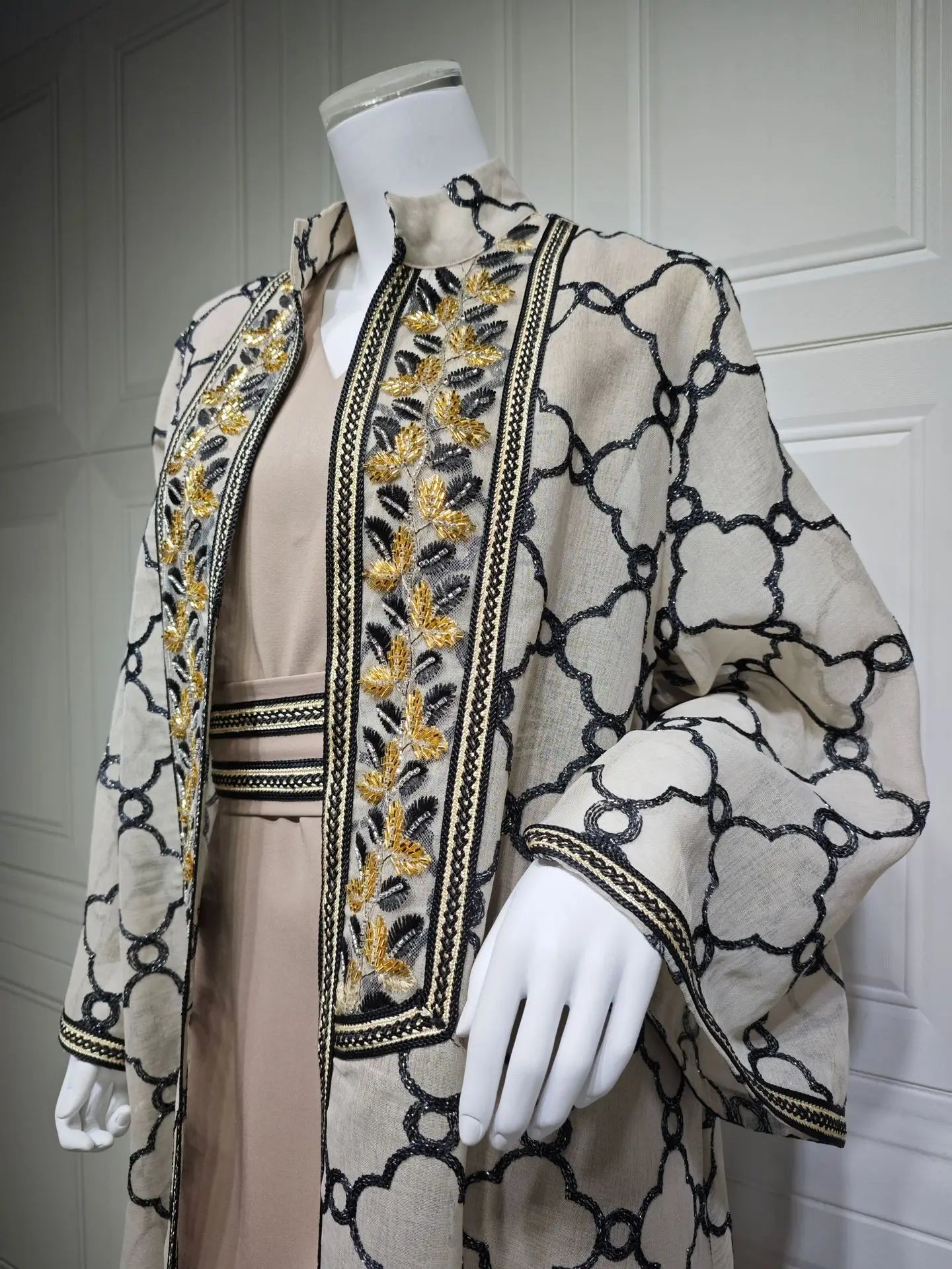 Muslim Dresses 2 Piece Sets for Women Moroccan Kaftan Embroidery Jalabiya Ramadan Dubai Open Abayas Islam Vestidos Cardigan Robe